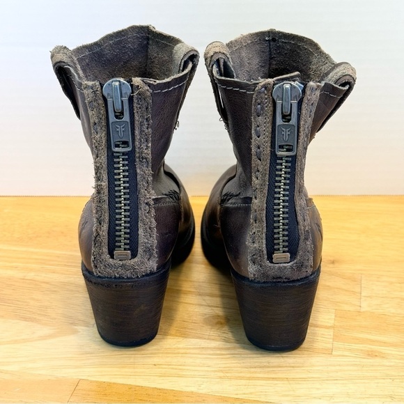 FRYE Heeled Western Ankle Boot 8.5 - Picture 5 of 11